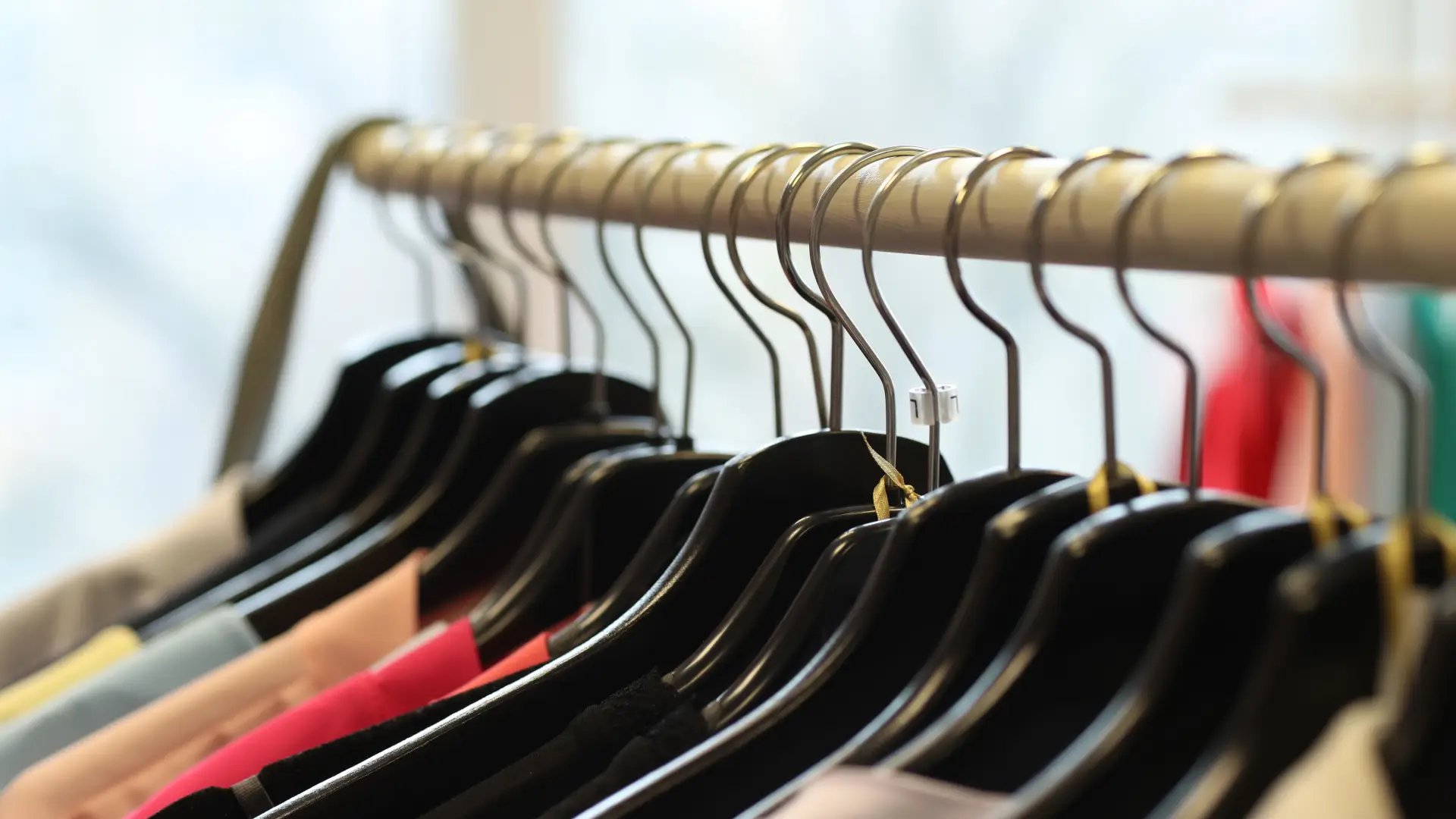 cascade-clothes-rack cascade-clothes-rack